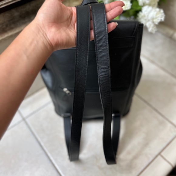 Vintage Coach Drawstring Backpack - Picture 4 of 9